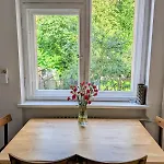 Apartment 70m Mieszkanie W Domu Jednorodzinnym Do 8 Osob, Darmowy Parking, Atrakcje Dla Dzieci, Balkon, Duzy Ogrod *