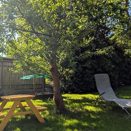 70m Mieszkanie W Domu Jednorodzinnym Do 8 Osob, Darmowy Parking, Atrakcje Dla Dzieci, Balkon, Duzy Ogrod グディニャ