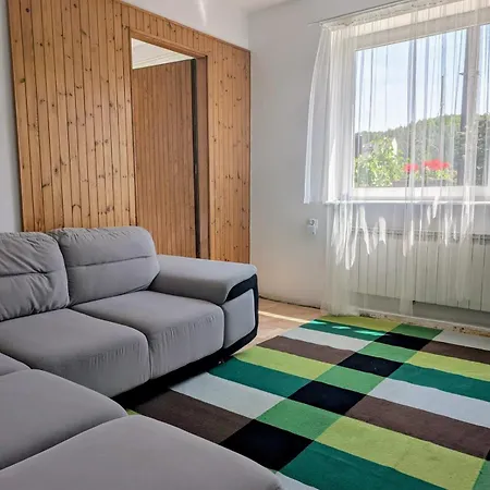 Appartement 70m Mieszkanie W Domu Jednorodzinnym Do 8 Osob, Darmowy Parking, Atrakcje Dla Dzieci, Balkon, Duzy Ogrod