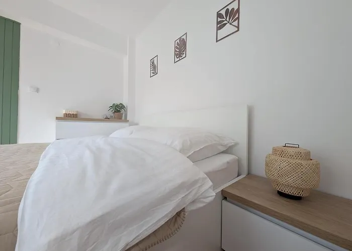 70m Mieszkanie W Domu Jednorodzinnym Do 8 Osob, Darmowy Parking, Atrakcje Dla Dzieci, Balkon, Duzy Ogrod דירה גדינייה