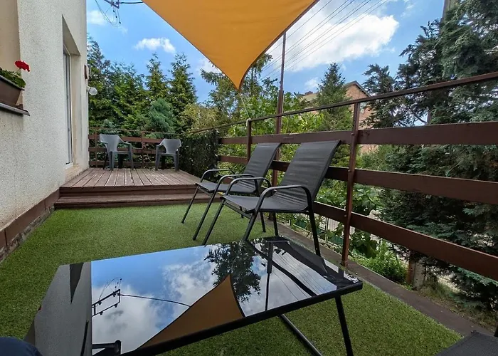 דירה 70m Mieszkanie W Domu Jednorodzinnym Do 8 Osob, Darmowy Parking, Atrakcje Dla Dzieci, Balkon, Duzy Ogrod *