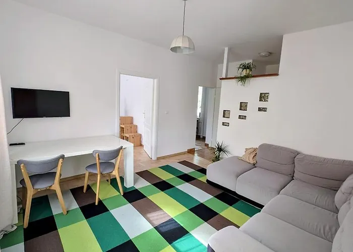 דירה 70m Mieszkanie W Domu Jednorodzinnym Do 8 Osob, Darmowy Parking, Atrakcje Dla Dzieci, Balkon, Duzy Ogrod *